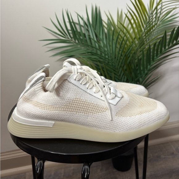 wolf and shepherd Other - Wolf and Shepherd White Vanilla SupremeKnit Trainer Tennis Shoes